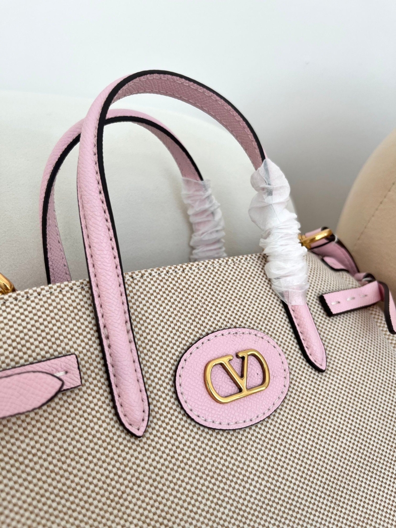 Va1e*ntin0 top handle bag